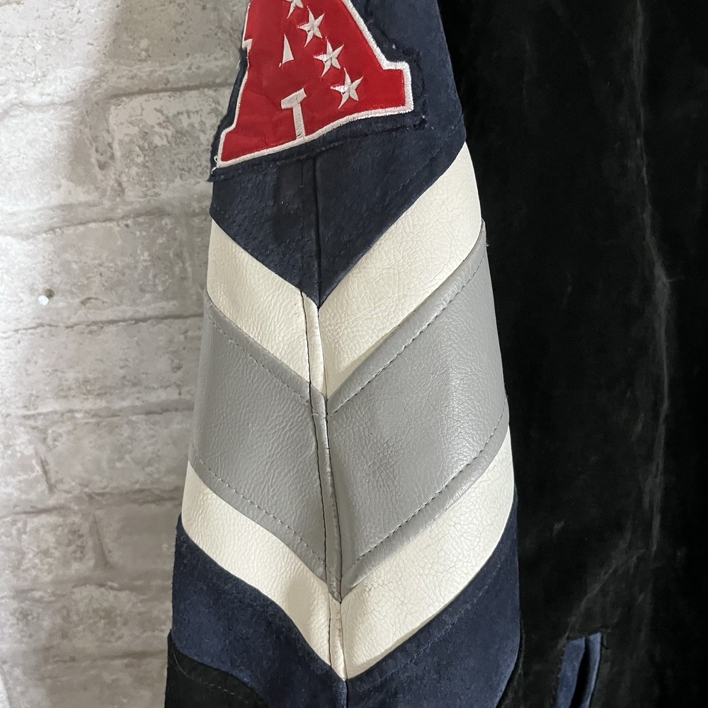NFL Men'sNew England Patriots Suede Leather Varsity Jacket Size Large - Picture 4 of 16